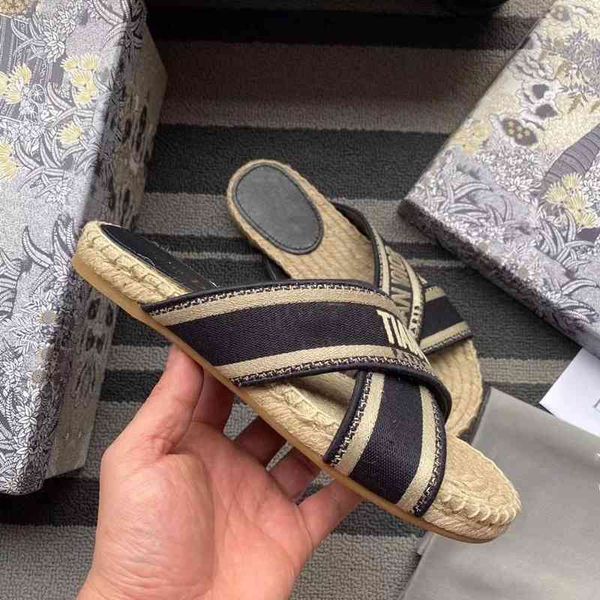 zomer ademend borduren letters open tenen platte schoenen canvas loafers meisjes visser strand slippers 60% off store online, Black
zomer ademend borduren letters open tenen platte schoenen canvas loafers meisjes visser strand slippers 60% off store online, Black