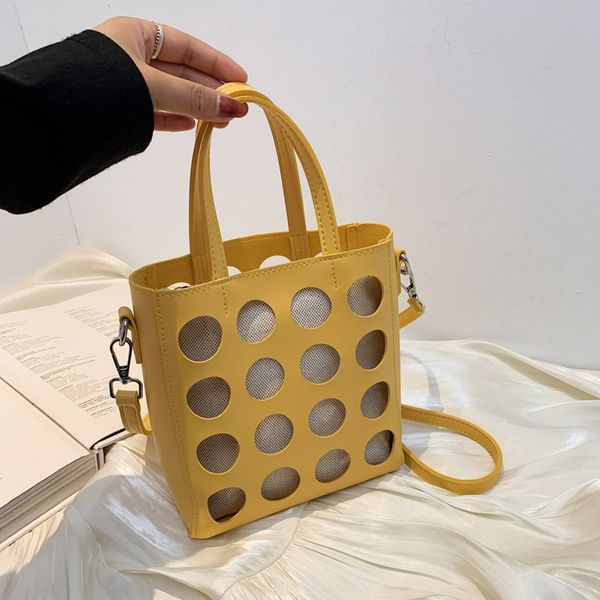 fashion hollow bucket bag women 2 in 1 canvas handbags luxury designer shoulder crossbody bags summer women new sac brand bolso
fashion hollow bucket bag women 2 in 1 canvas handbags luxury designer shoulder crossbody bags summer women new sac brand bolso