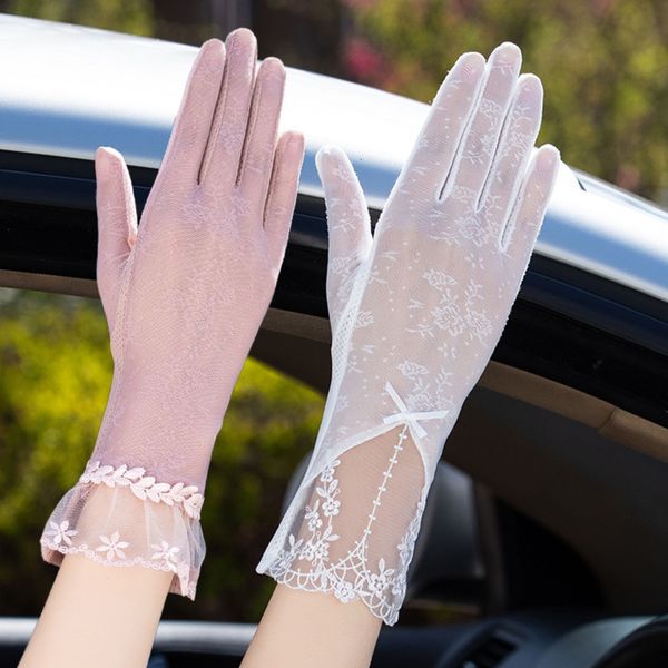 2021 new fashion medium length gloves women' non slip lace breathable touch screen silk thin sexy, Blue;gray
2021 new fashion medium length gloves women' non slip lace breathable touch screen silk thin sexy, Blue;gray