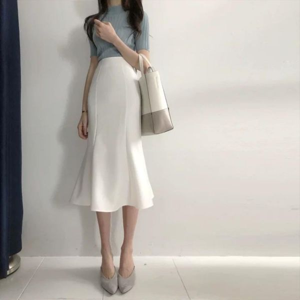 spring summer fashion office ruffles women skirts solid color high waist fishtail flouncing knee length m127, Black
spring summer fashion office ruffles women skirts solid color high waist fishtail flouncing knee length m127, Black