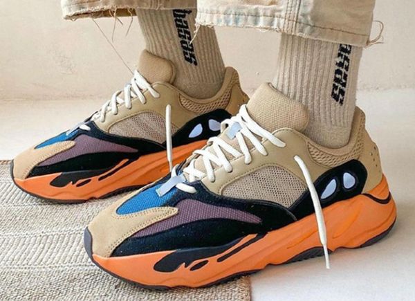 2021 qualtiy big size 700 cream bright blue men women running shoes geode mauve sun vanta inertia analog sneaker sport with box
2021 qualtiy big size 700 cream bright blue men women running shoes geode mauve sun vanta inertia analog sneaker sport with box