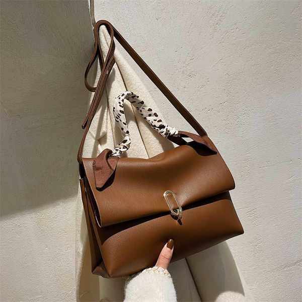 fashion bag cover women's autumn and winter high-capacity msenger briefcase tide texture leisure hand
fashion bag cover women's autumn and winter high-capacity msenger briefcase tide texture leisure hand