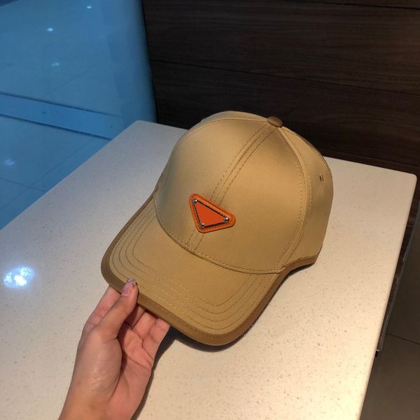 2021 summer fashion designer baseball cap cow leather micro label luxury temperament brim adjustable magic patch 5 colors for men and women, Blue;gray
2021 summer fashion designer baseball cap cow leather micro label luxury temperament brim adjustable magic patch 5 colors for men and women, Blue;gray