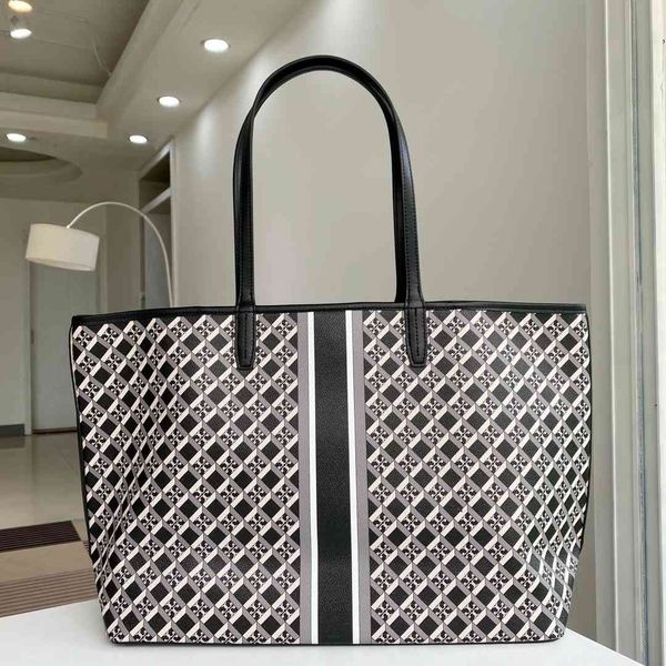 purses new printed shopping tote one shoulder hand fashion leather women's bag
purses new printed shopping tote one shoulder hand fashion leather women's bag