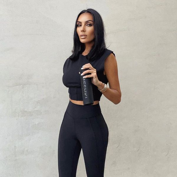 yoga outfit set woman 2 pieces fitness clothing sleeveless tank and high waist leggings black breathable sports suit gym sportswear
yoga outfit set woman 2 pieces fitness clothing sleeveless tank and high waist leggings black breathable sports suit gym sportswear