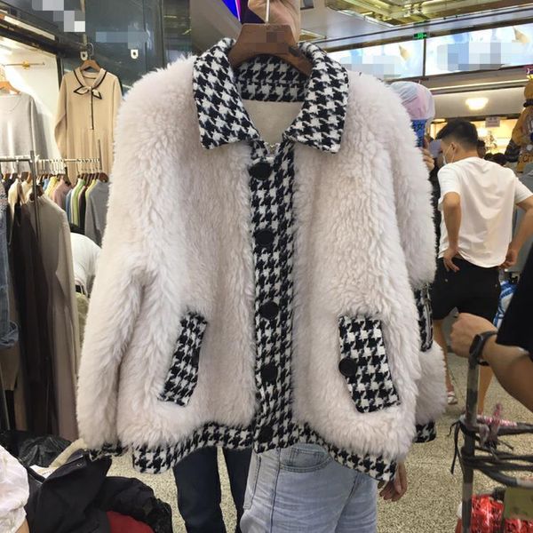 women's fur & faux 2021 autumn and winter korean version of lamb wool short coat houndstooth stitching women teddy, Black
women's fur & faux 2021 autumn and winter korean version of lamb wool short coat houndstooth stitching women teddy, Black