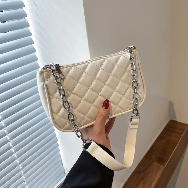 evening bags summer chain retro women's shoulder solid color diamond grid pu female handbag fashion tote bag
evening bags summer chain retro women's shoulder solid color diamond grid pu female handbag fashion tote bag