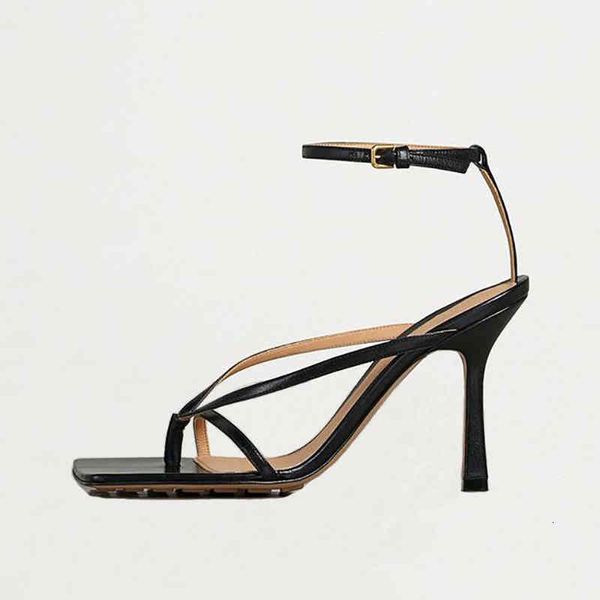 dress shoes fashion 2021 summer square toe sandals women high heels ladies party ankle strap woman ln2d, Black
dress shoes fashion 2021 summer square toe sandals women high heels ladies party ankle strap woman ln2d, Black