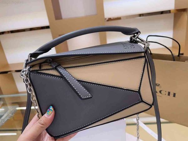 women luxurys designers bags 2021 tb organ chain strip small square litc crossbody bag totes designer handbag purse wallet handbags tote 4f1
women luxurys designers bags 2021 tb organ chain strip small square litc crossbody bag totes designer handbag purse wallet handbags tote 4f1