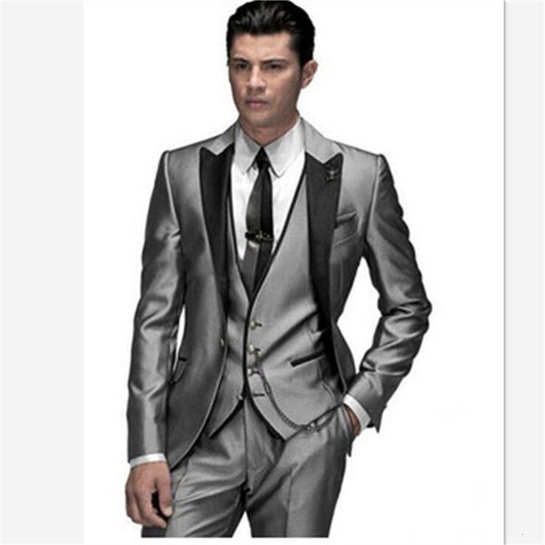 men's suits & blazers single male suit design carving lapels three gold butten godfather tuxedos wedding suits (jacket + pants vest), White;black
men's suits & blazers single male suit design carving lapels three gold butten godfather tuxedos wedding suits (jacket + pants vest), White;black
