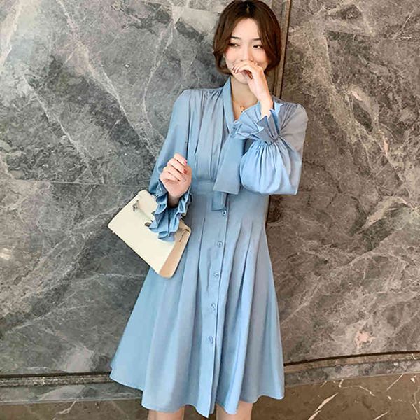 casual dresses solid color pleated shirt women flare sleeve elegant office spring and autumn slim tunic 2021 new hwv6, Black;gray
casual dresses solid color pleated shirt women flare sleeve elegant office spring and autumn slim tunic 2021 new hwv6, Black;gray