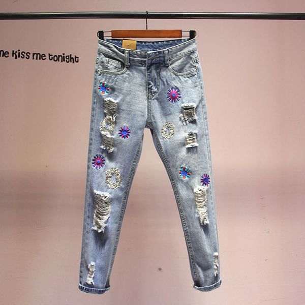 autumn nine point high waist women's thin embroidered holes show loose pants daddy, Blue
autumn nine point high waist women's thin embroidered holes show loose pants daddy, Blue