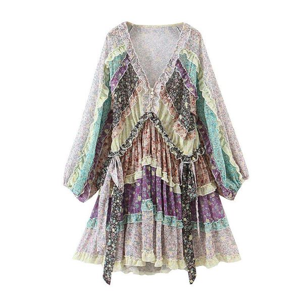 casual dresses 2021 european and american autumn court floral patchwork auricularia edge holiday dress, Black;gray
casual dresses 2021 european and american autumn court floral patchwork auricularia edge holiday dress, Black;gray