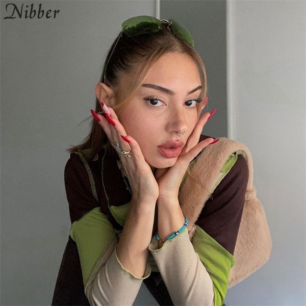nibber 2021round neck contrast patchwork long sleeve crop autumn winter women fashion streetwear outifts short t-shirt, White
nibber 2021round neck contrast patchwork long sleeve crop autumn winter women fashion streetwear outifts short t-shirt, White