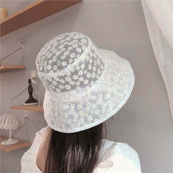 hat fisherman's hat female spring and summer daisy embroidery lace breathable sunscreen sun hat, Black;white
hat fisherman's hat female spring and summer daisy embroidery lace breathable sunscreen sun hat, Black;white