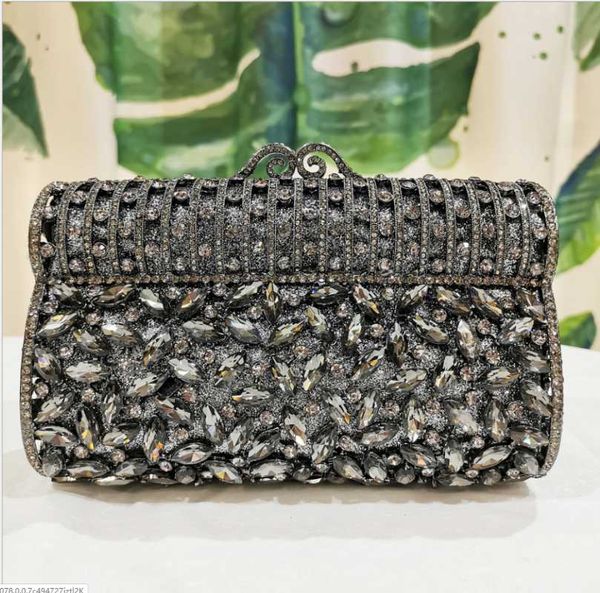 evening bags female pink silver red crystal clutch women bag purses and handbags luxury wedding party bridal rhinestone
evening bags female pink silver red crystal clutch women bag purses and handbags luxury wedding party bridal rhinestone