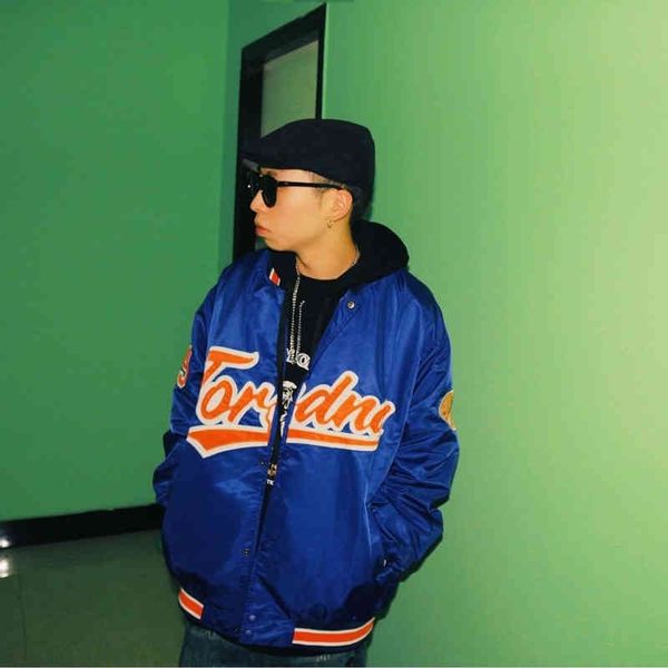 qrod2021 new arrival bomber jacket brand clothing women single breasted spliced autumn baseball pure fresh stripe coat casual, Black;white
qrod2021 new arrival bomber jacket brand clothing women single breasted spliced autumn baseball pure fresh stripe coat casual, Black;white