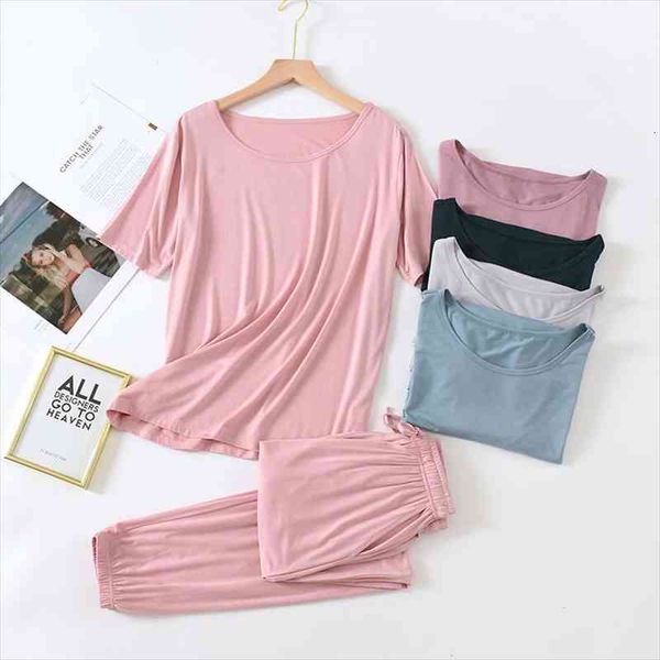 spring and summer modal women sleepwear pajamas two piece short sleeved trousers color large size breathable casual home service set, Black;red
spring and summer modal women sleepwear pajamas two piece short sleeved trousers color large size breathable casual home service set, Black;red