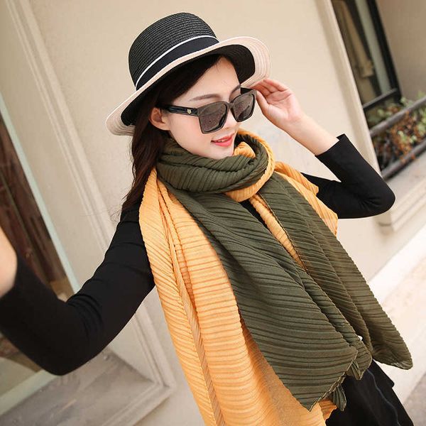 2021 fashion simple ins thin scarf women's cotton linen fold splicing solid color shawl scarf, Blue;gray
2021 fashion simple ins thin scarf women's cotton linen fold splicing solid color shawl scarf, Blue;gray