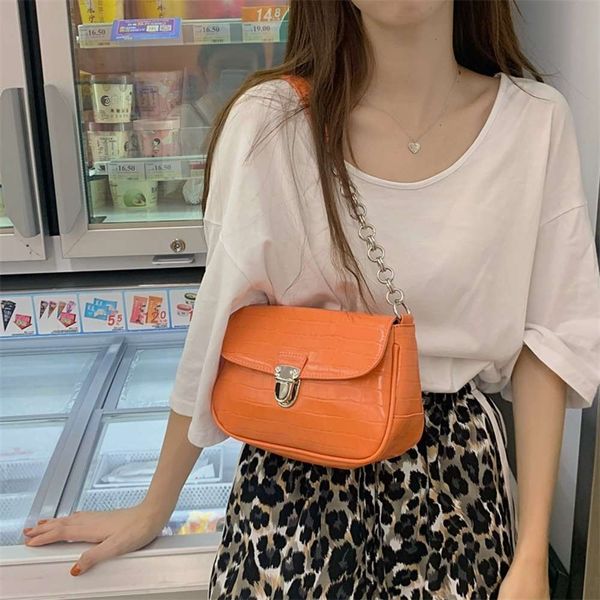 fashion dign women chain small square shoulder bags vintage ladi clutch purse handbags pu leather female girls underarm bag
fashion dign women chain small square shoulder bags vintage ladi clutch purse handbags pu leather female girls underarm bag