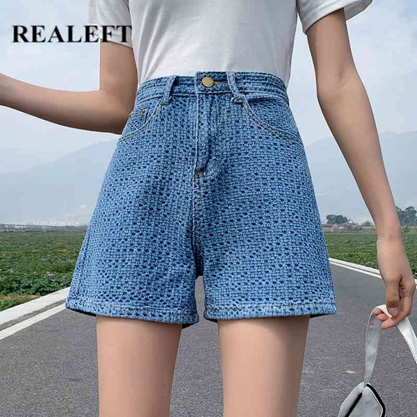 summer vintage blue women's denim shorts mid waist jeans chic beach female wide leg trousers pockets 210428, White;black
summer vintage blue women's denim shorts mid waist jeans chic beach female wide leg trousers pockets 210428, White;black