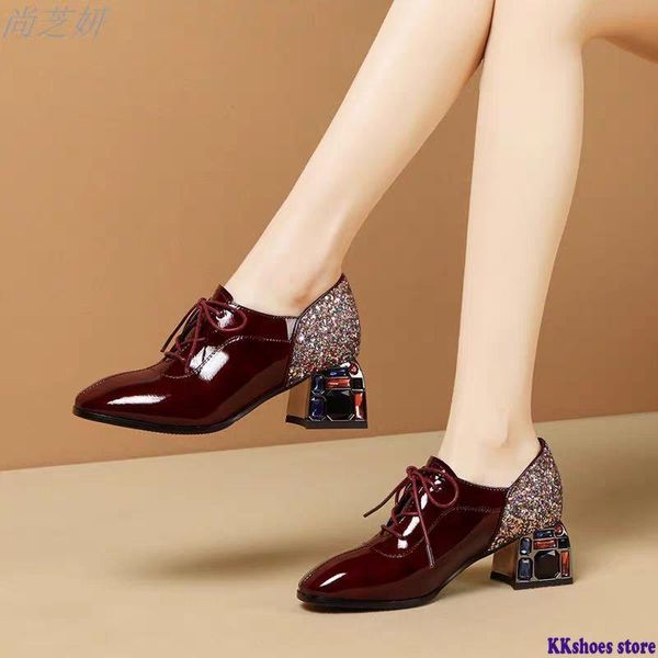 dress shoes spring women's shoes,lace-up woman mid heels,pointed toe pumps,female fashion british style rhinestone heel,black,red
dress shoes spring women's shoes,lace-up woman mid heels,pointed toe pumps,female fashion british style rhinestone heel,black,red