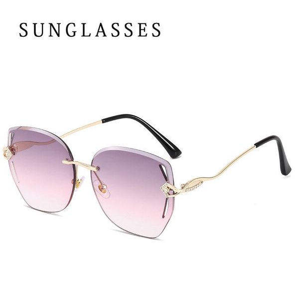 sunglasses ladies fashion european and american carved uv hollow frameless diamond ocean sheet oculos sol feminino, White;black
sunglasses ladies fashion european and american carved uv hollow frameless diamond ocean sheet oculos sol feminino, White;black