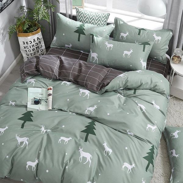 2021 nantong home textile wool four dormitory three piece sheet quilt set bedding 4 piece set
2021 nantong home textile wool four dormitory three piece sheet quilt set bedding 4 piece set