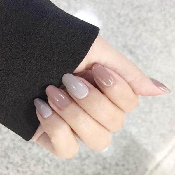 24pcs/box with 2g glue jump color false nails press on grey khaki oval mid-length fake for girls home office ladies daily1, Red;gold
24pcs/box with 2g glue jump color false nails press on grey khaki oval mid-length fake for girls home office ladies daily1, Red;gold