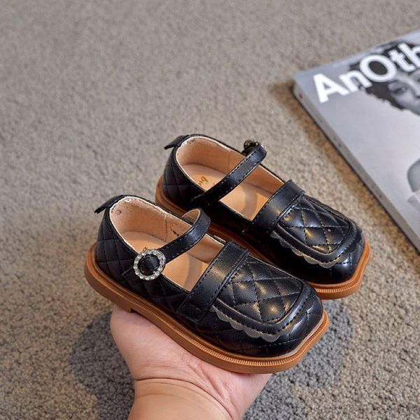 flat shoes girl small leather 2021 spring baby single soft soles foreign style female and autumn, Black;grey
flat shoes girl small leather 2021 spring baby single soft soles foreign style female and autumn, Black;grey