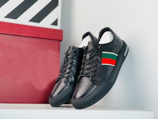 casual shoes sports all-match black and white men and women the same trend shoe flat shoess
casual shoes sports all-match black and white men and women the same trend shoe flat shoess