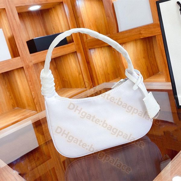 wholesale 2021 summer underarm bag luxurys designers bags shoulder handbag messenger women totes fashion vintage handbags printed crossbody
wholesale 2021 summer underarm bag luxurys designers bags shoulder handbag messenger women totes fashion vintage handbags printed crossbody