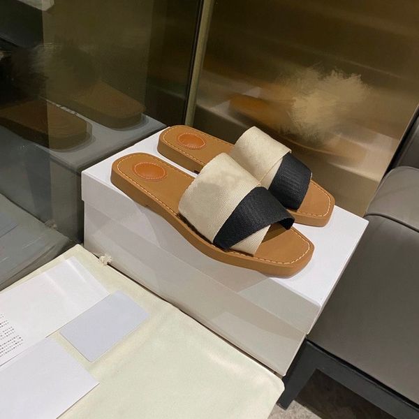wholesale summer brand designer women flip flops slipper fashion genuine leather slides sandals metal ladies casual shoes, Black
wholesale summer brand designer women flip flops slipper fashion genuine leather slides sandals metal ladies casual shoes, Black