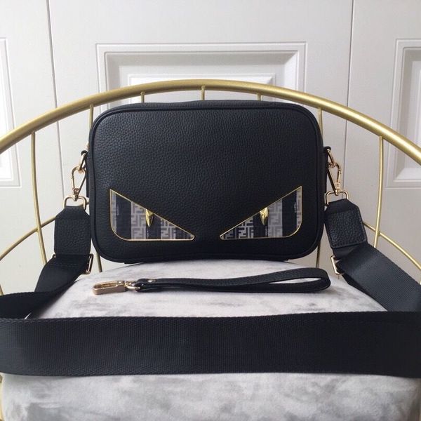 wholesale bag single shoulder bag messenger personality small monster eyes leather casual hand messenger dual purpose luxuryss designerss yw
wholesale bag single shoulder bag messenger personality small monster eyes leather casual hand messenger dual purpose luxuryss designerss yw
