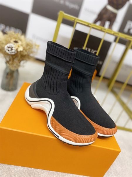 2021 new calfskin casual shoes fashion all-match stylist shoes suede leather trainers patchwork leisure shoes platform lace-up print sneaker, Black;red
2021 new calfskin casual shoes fashion all-match stylist shoes suede leather trainers patchwork leisure shoes platform lace-up print sneaker, Black;red