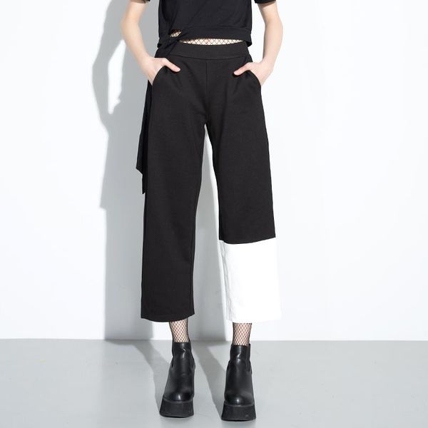 pants for women 2021 autumn asymmetric black and white high waist retro wide leg capri-pants women's & capris, Black;white
pants for women 2021 autumn asymmetric black and white high waist retro wide leg capri-pants women's & capris, Black;white