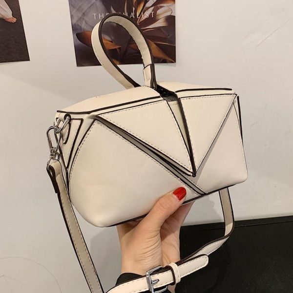 evening bags european and american deformed small bag female 2021 korean fashion handbag, a sense of nature, one-shoulder messenger
evening bags european and american deformed small bag female 2021 korean fashion handbag, a sense of nature, one-shoulder messenger