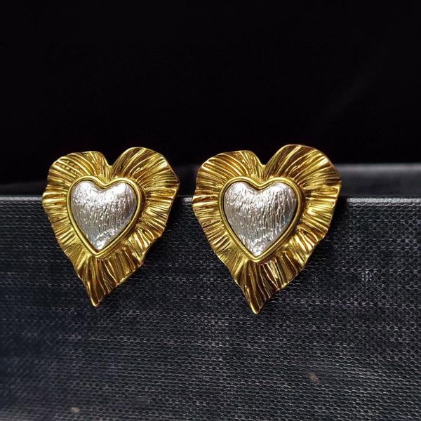 dangle & chandelier trend luxury vintage gold silver color heart earrings fashion punk jewelry for women designer bijoux
dangle & chandelier trend luxury vintage gold silver color heart earrings fashion punk jewelry for women designer bijoux
