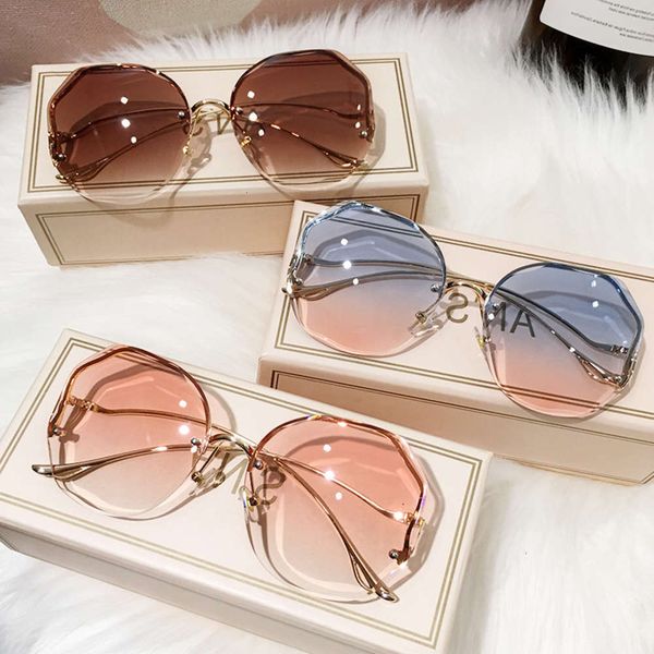 highend accessories erill fashion gradient ocean cut shredded lens metals bended templ sunglass women uv googl, Black
highend accessories erill fashion gradient ocean cut shredded lens metals bended templ sunglass women uv googl, Black