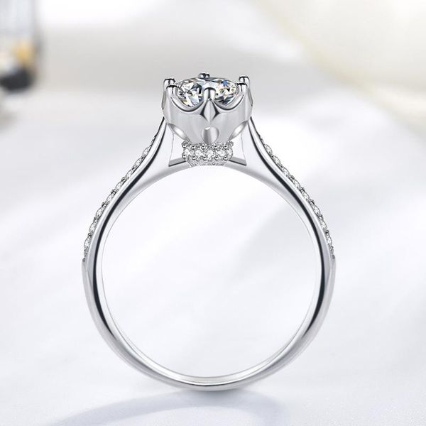 cluster rings light luxury small fresh original jewelry 925 silver ring engagement wedding anniversary for bride women, Golden;silver
cluster rings light luxury small fresh original jewelry 925 silver ring engagement wedding anniversary for bride women, Golden;silver