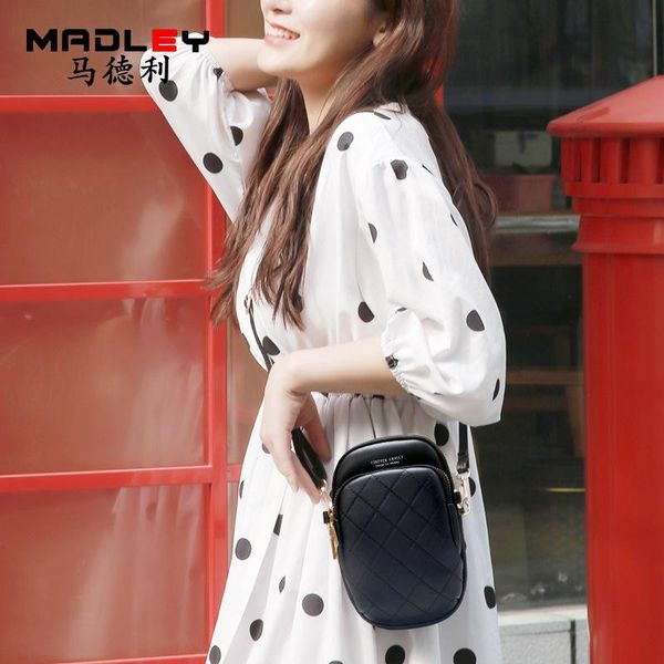 wallets 2021 summer oblique satchel mobile-money single shoulder bag for women fashion leather mini mobile phone packages, Red;black
wallets 2021 summer oblique satchel mobile-money single shoulder bag for women fashion leather mini mobile phone packages, Red;black