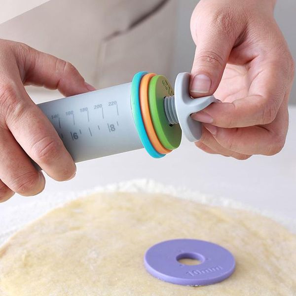rolling pins & pastry boards pin easy to clean food grade silica gel decorative baking tools multi-size cake thickness adjustable
rolling pins & pastry boards pin easy to clean food grade silica gel decorative baking tools multi-size cake thickness adjustable