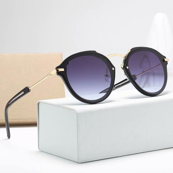 luxury quality sunglasses men women classical sun glasses model g15 lenses double bridge design suitable fashion beach driving fishing, White;black
luxury quality sunglasses men women classical sun glasses model g15 lenses double bridge design suitable fashion beach driving fishing, White;black