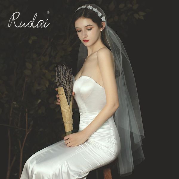 bridal veils exquisite flower wedding veil elegant single layer tulle accessories velo de novia largo voile mariage 2021, Black
bridal veils exquisite flower wedding veil elegant single layer tulle accessories velo de novia largo voile mariage 2021, Black