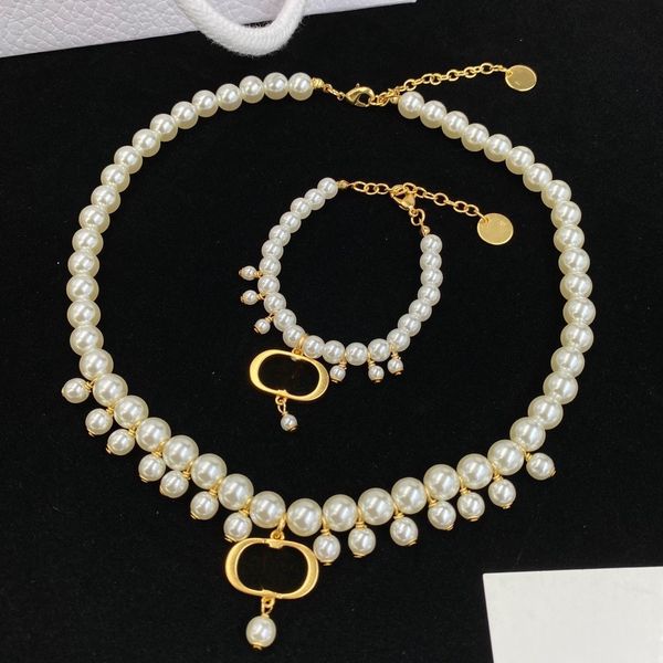 european and american classic letter pendant necklace pearl fashion clavicle chain and bracelet set female fast delivery, Silver