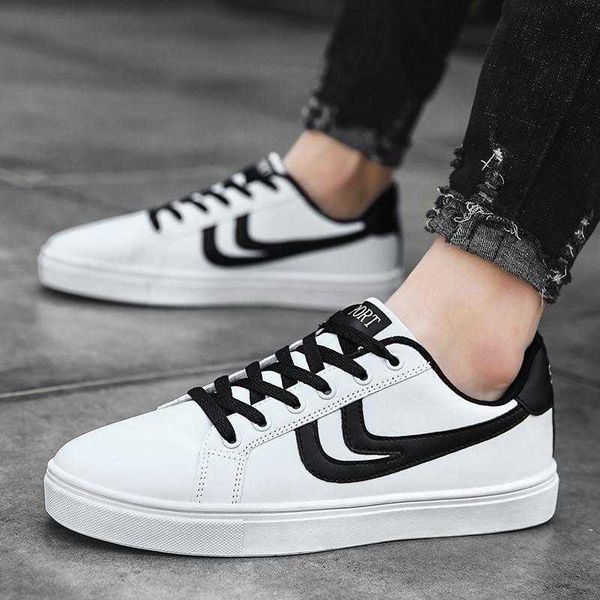 mo han version summer leather board sho men's korean trend versatile couple white fashion student
mo han version summer leather board sho men's korean trend versatile couple white fashion student