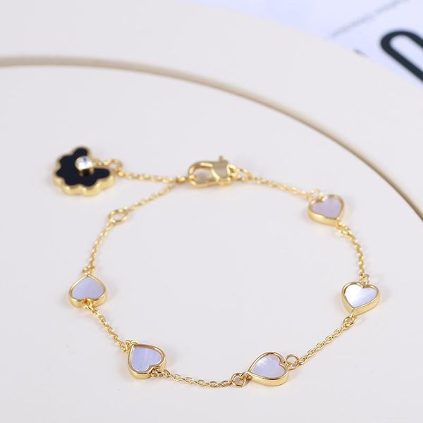 charm bracelets fashion niche design girl heart love modeling inlaid shell enamel butterfly multi pendant bracelet gift, Golden;silver
charm bracelets fashion niche design girl heart love modeling inlaid shell enamel butterfly multi pendant bracelet gift, Golden;silver