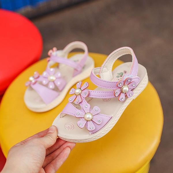 sandals summer children's girls soft bottom flowers rhinestone princess beach shoes big open toe, Black;red
sandals summer children's girls soft bottom flowers rhinestone princess beach shoes big open toe, Black;red