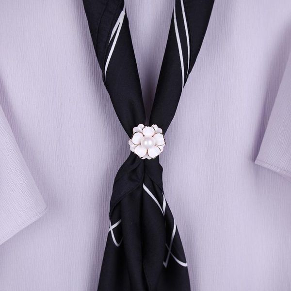 pins, brooches fashion pearl camellia scarf buckle ring clothing accessories high-end elegant sweet three-ring silk women, Gray
pins, brooches fashion pearl camellia scarf buckle ring clothing accessories high-end elegant sweet three-ring silk women, Gray