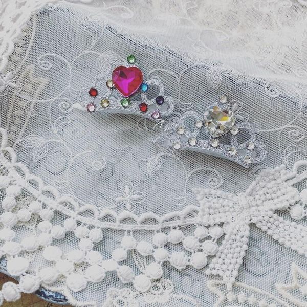 dog apparel handmade accessories hairpin pet head wear clip gem tiara grooming maltese poodle small breed yorkie
dog apparel handmade accessories hairpin pet head wear clip gem tiara grooming maltese poodle small breed yorkie
